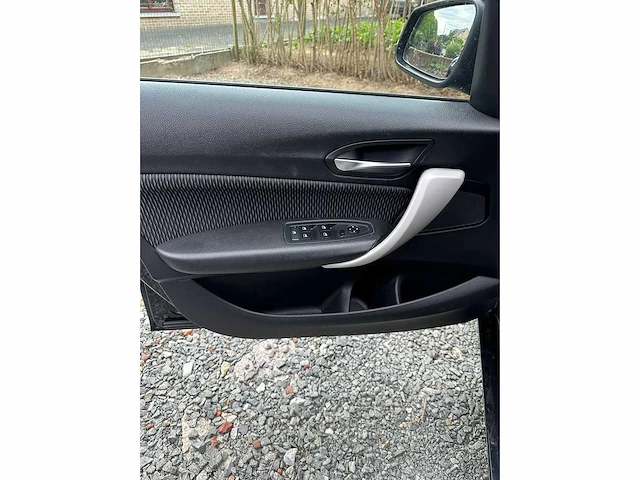 Bmw - 2014 - 116i - personenauto - afbeelding 16 van  34