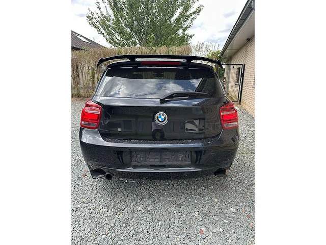 Bmw - 2014 - 116i - personenauto - afbeelding 30 van  34