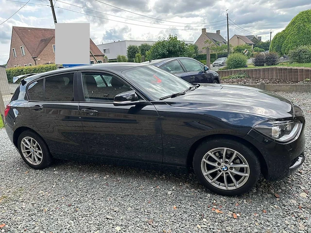 Bmw - 2014 - 116i - personenauto - afbeelding 33 van  34
