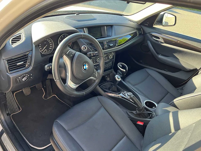 Bmw - 2015 - x1 - sdrive - personenauto - afbeelding 10 van  22