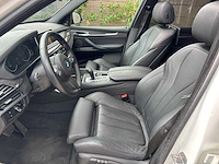 Bmw - 2016 - m50d - personenauto - afbeelding 11 van  27