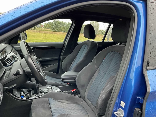 Bmw - 2017 - x1 - sdrive 18i - personenauto - afbeelding 22 van  60