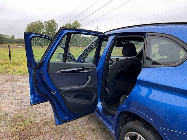 Bmw - 2017 - x1 - sdrive 18i - personenauto - afbeelding 39 van  60