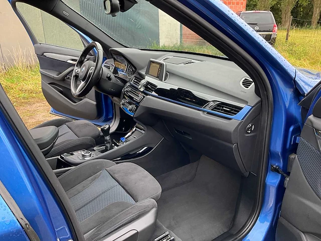 Bmw - 2017 - x1 - sdrive 18i - personenauto - afbeelding 46 van  60