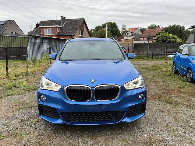 Bmw - 2017 - x1 - sdrive 18i - personenauto - afbeelding 4 van  60