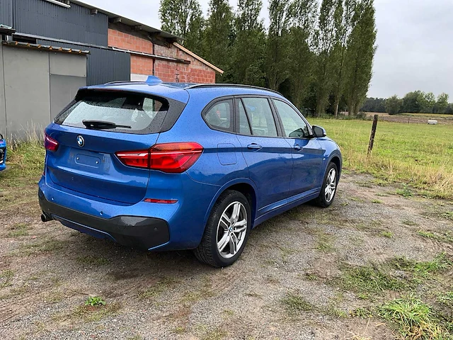 Bmw - 2017 - x1 - sdrive 18i - personenauto - afbeelding 7 van  60