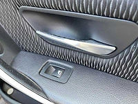 Bmw - 3 - 318d - auto - 2012 - afbeelding 8 van  36