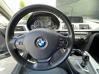 Bmw - 3 - 318d - auto - 2012 - afbeelding 17 van  36