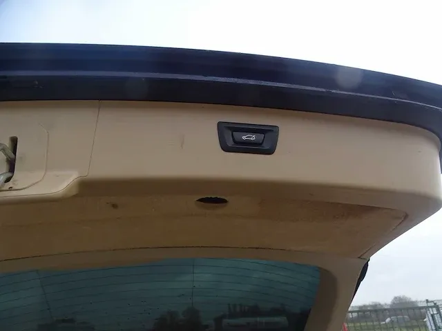 Bmw - 520d - - afbeelding 3 van  25