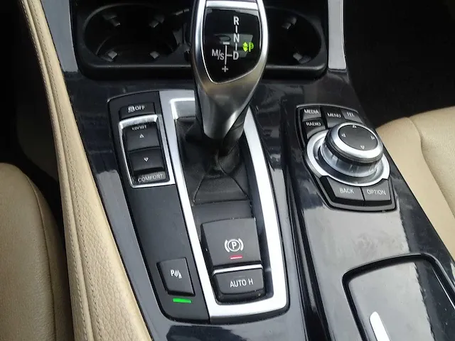 Bmw - 520d - - afbeelding 14 van  25
