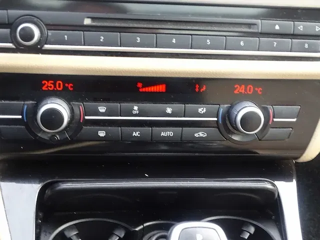 Bmw - 520d - - afbeelding 16 van  25