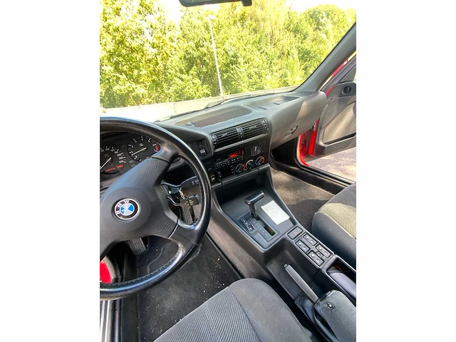 Bmw - 520i touring - 520i touring - oldtimer - afbeelding 24 van  56
