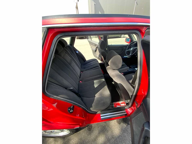 Bmw - 520i touring - 520i touring - oldtimer - afbeelding 33 van  56
