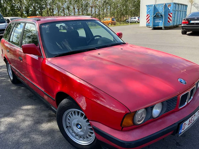 Bmw - 520i touring - 520i touring - oldtimer - afbeelding 45 van  56
