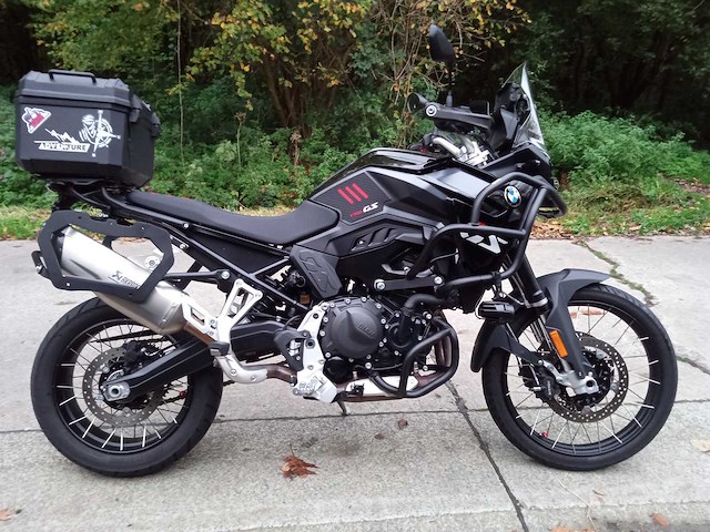 Bmw - f 900 gs - motorfiets - afbeelding 1 van  16