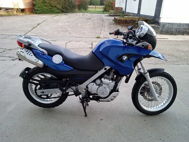 Bmw - gs 650 f - motorfiets - afbeelding 2 van  8