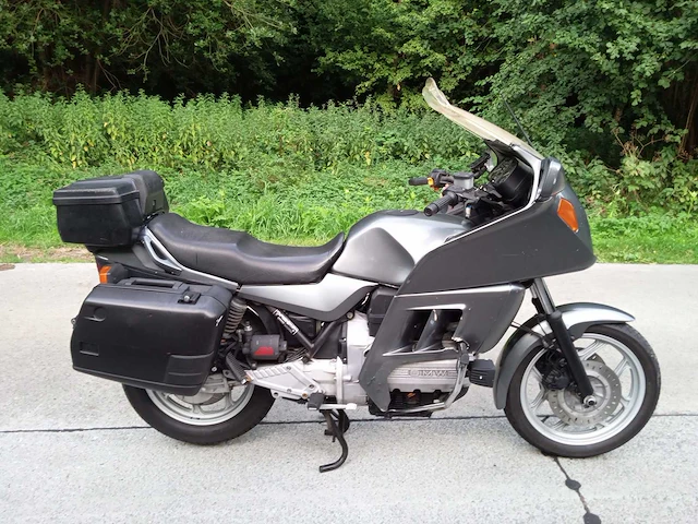 Bmw - k 100 rt - motorfiets - afbeelding 12 van  12