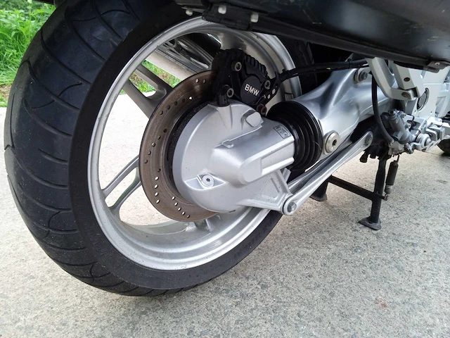 Bmw - k 1200 rs - motorfiets - afbeelding 10 van  10