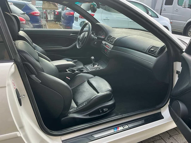 Bmw - m3 - car - 2002 - afbeelding 11 van  34