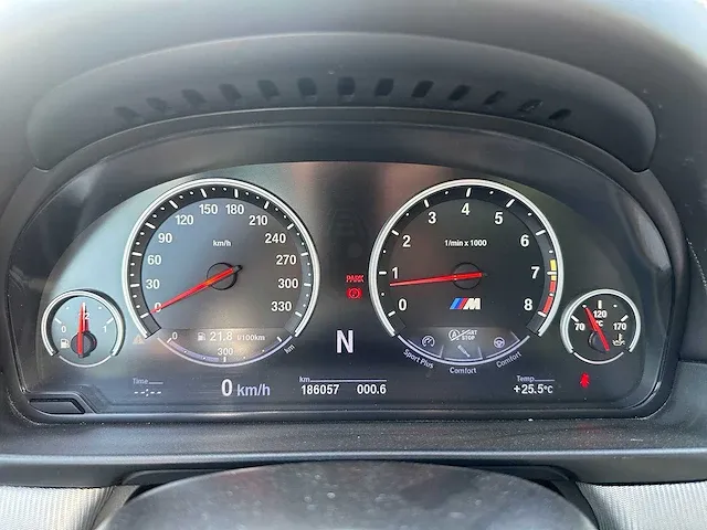 Bmw - m5 - personenauto - afbeelding 10 van  47