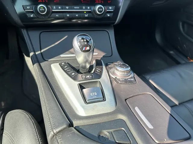 Bmw - m5 - personenauto - afbeelding 13 van  47