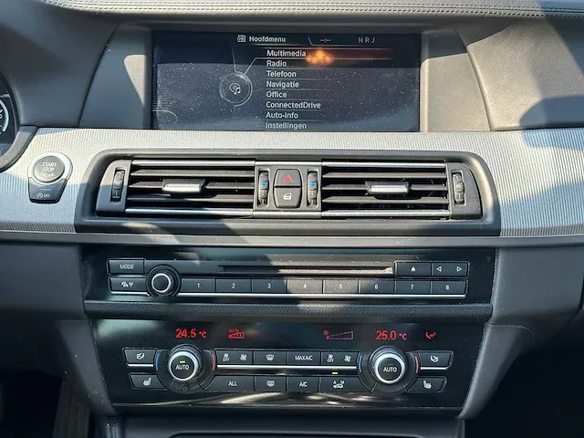 Bmw - m5 - personenauto - afbeelding 19 van  47