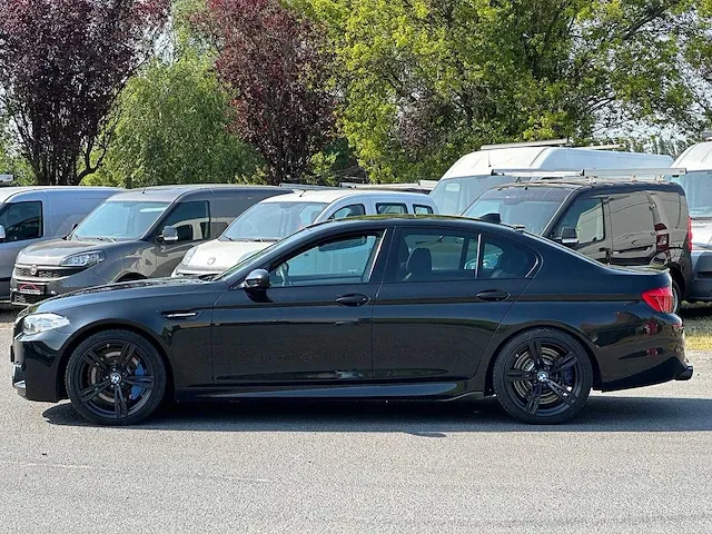 Bmw - m5 - personenauto - afbeelding 23 van  47