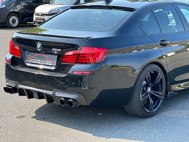 Bmw - m5 - personenauto - afbeelding 40 van  47