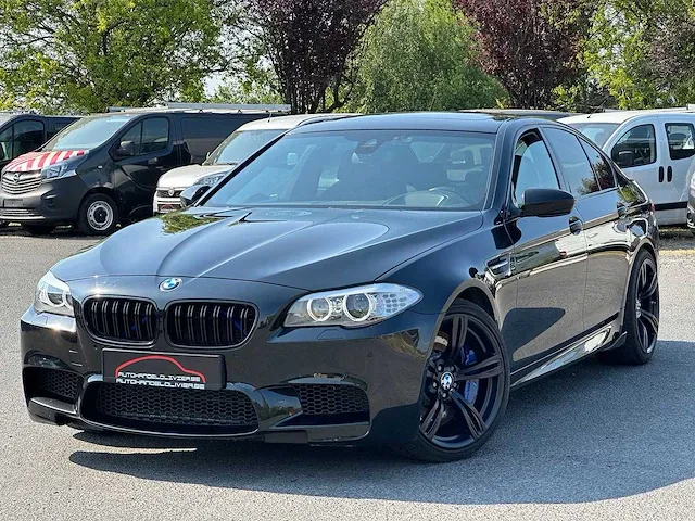 Bmw - m5 - personenauto - afbeelding 42 van  47
