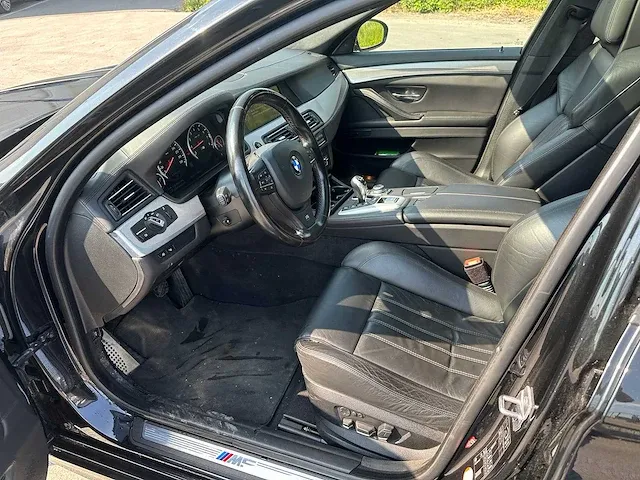 Bmw - m5 - personenauto - afbeelding 46 van  47
