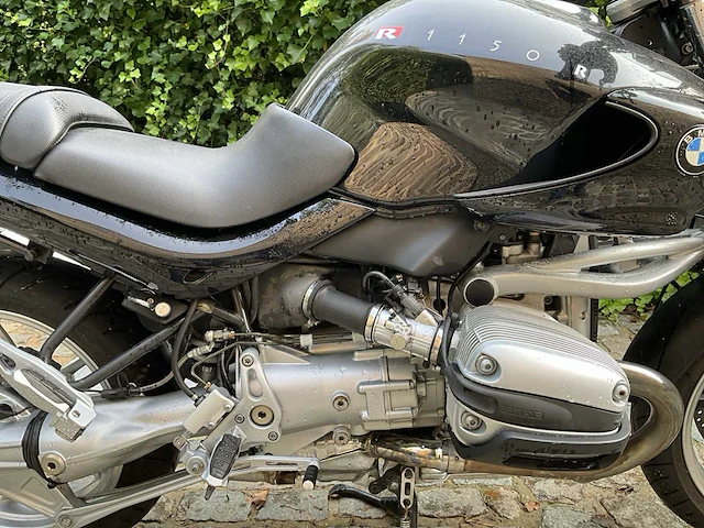 Bmw - r1150r - motorfiets - afbeelding 2 van  15
