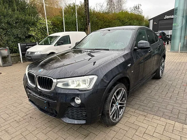 Bmw - x4 - personenauto - afbeelding 1 van  30
