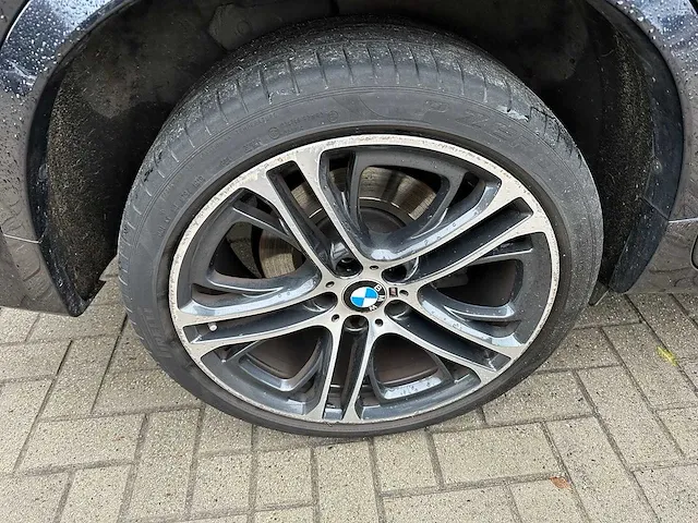 Bmw - x4 - personenauto - afbeelding 20 van  30