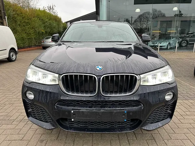 Bmw - x4 - personenauto - afbeelding 23 van  30