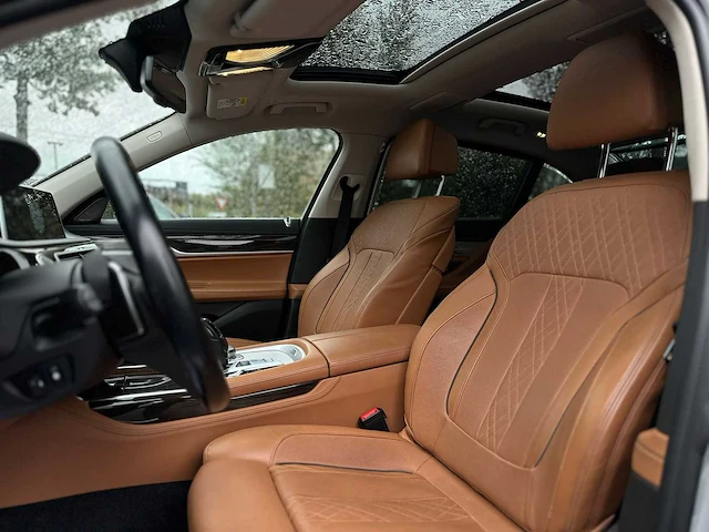 Bmw -7l xdrive , 2017 - afbeelding 17 van  31