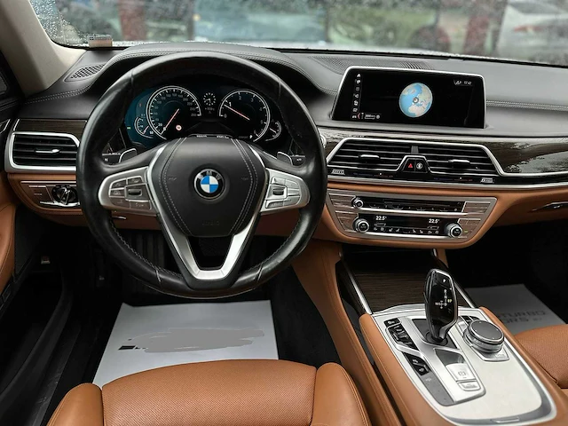 Bmw -7l xdrive , 2017 - afbeelding 26 van  31