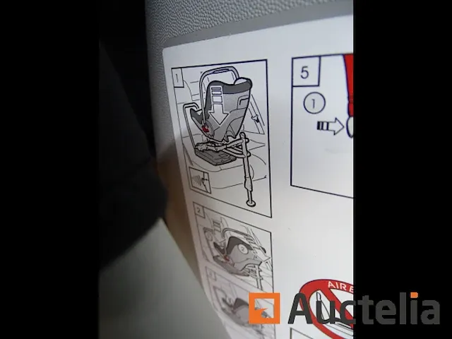 Bmw 0+ isofix kind auto zetel - afbeelding 7 van  13