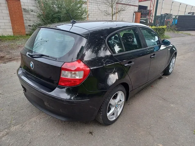 Bmw 1 116i, 2006 - afbeelding 9 van  21