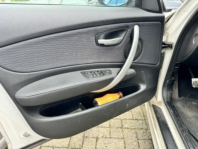 Bmw 1 hatch, 2008 - afbeelding 27 van  30