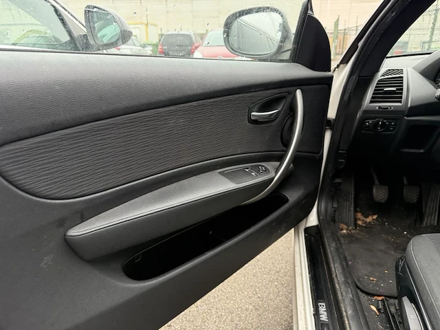 Bmw 1 hatch d,2011 - afbeelding 26 van  29