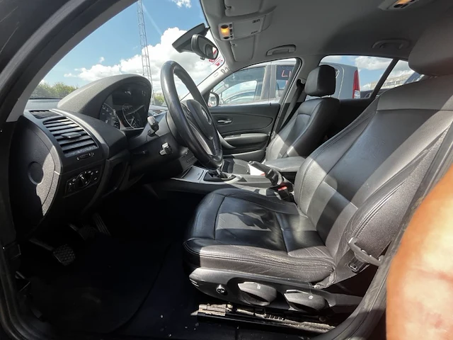 Bmw 1 hatch diesel, 2010 - afbeelding 10 van  37