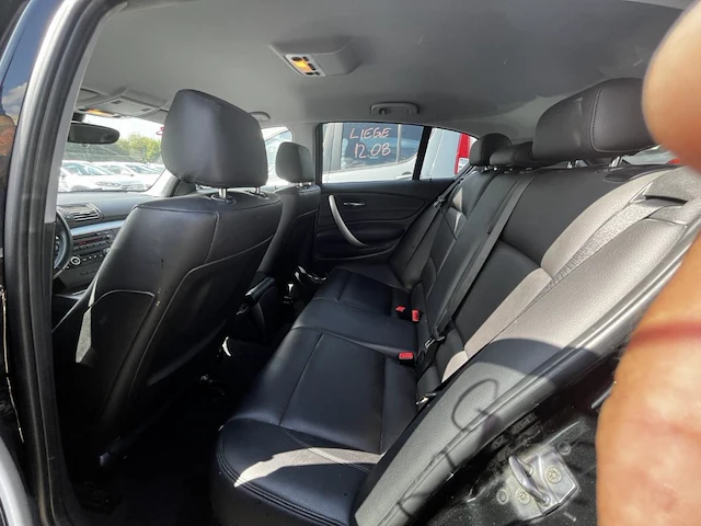 Bmw 1 hatch diesel, 2010 - afbeelding 13 van  37