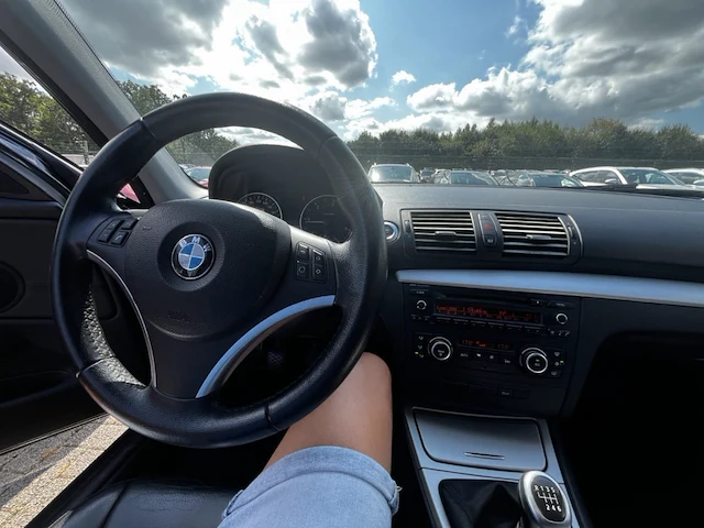 Bmw 1 hatch diesel, 2010 - afbeelding 37 van  37