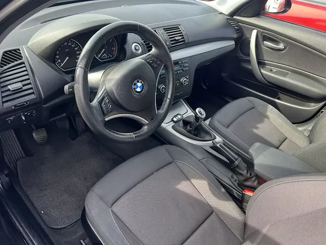 Bmw 1 hatch (e87) 116 d 115, 2009 - afbeelding 17 van  20