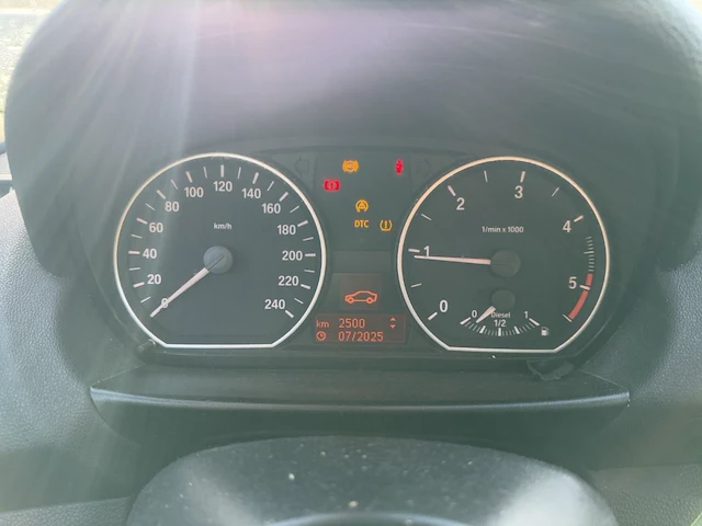 Bmw 1 hatch (e87) 116 d crossed flag, 2010 - afbeelding 6 van  20
