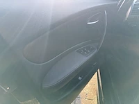Bmw 1 hatch (e87) 116 d crossed flag, 2010 - afbeelding 17 van  20