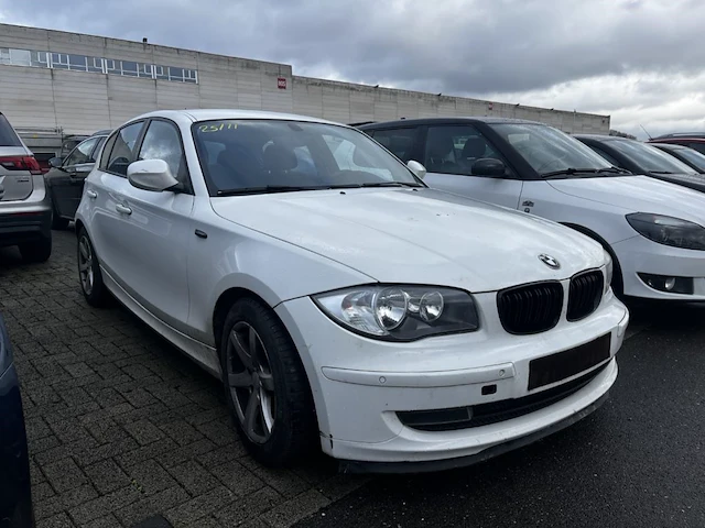 Bmw 1 hatch (e87) 118i,2010 - afbeelding 23 van  29