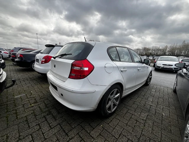 Bmw 1 hatch (e87) 118i,2010 - afbeelding 24 van  29