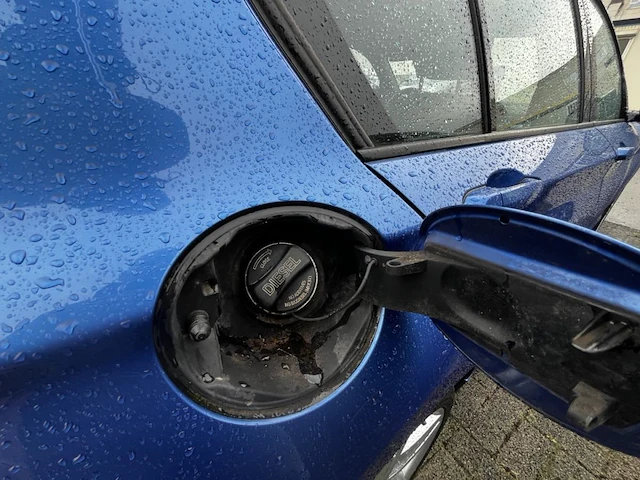 Bmw 1 hatch (f20) 116 d,2012 - afbeelding 16 van  34
