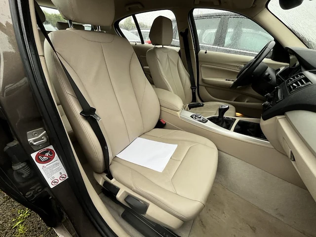 Bmw 1 hatch (f20) 118 d,2014 - afbeelding 17 van  28